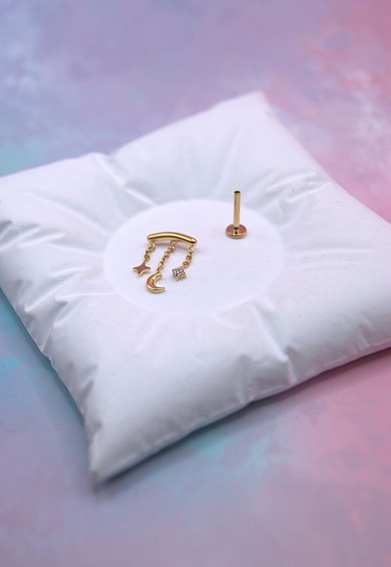 Moon & Star Hidden Helix Titan Labret Gull